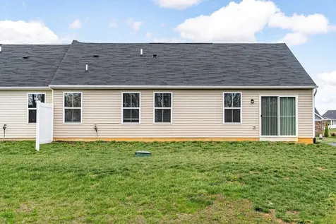 17 South Peak Drive Mcgaheysville VA 22840