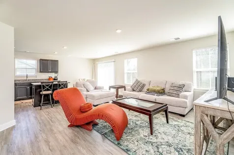 17 South Peak Drive Mcgaheysville VA 22840