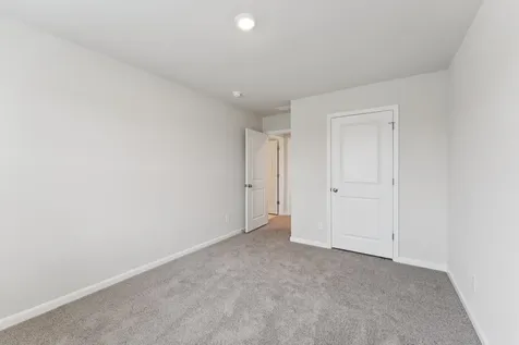 112 Meadow Ridge Way Staunton VA 24401