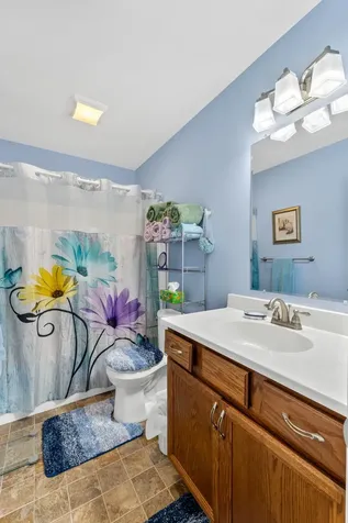 809 Carson Circle Grottoes VA 24441