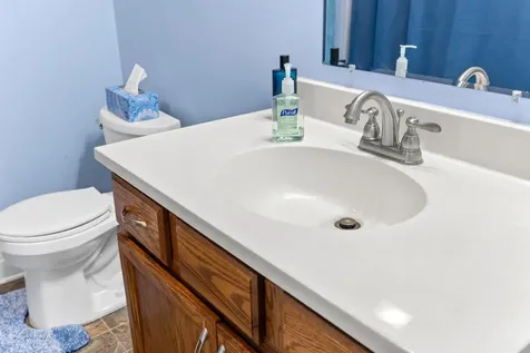 809 Carson Circle Grottoes VA 24441