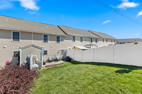 809 Carson Circle Grottoes VA 24441