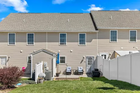 809 Carson Circle Grottoes VA 24441