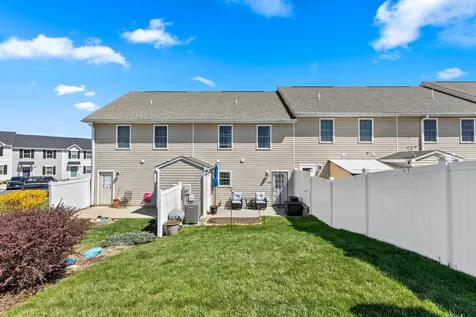 809 Carson Circle Grottoes VA 24441