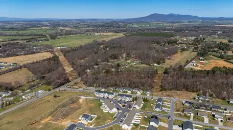 809 Carson Circle Grottoes VA 24441