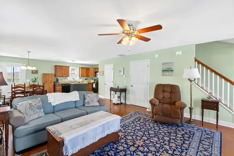 809 Carson Circle Grottoes VA 24441