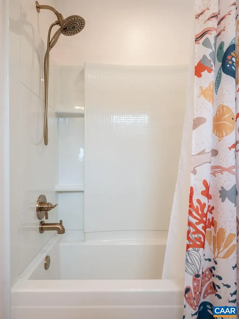 628 Blenheim Avenue Charlottesville VA 22902