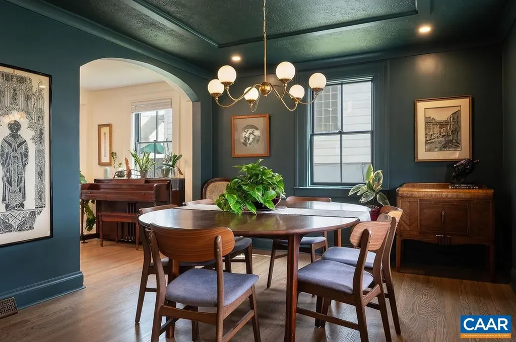 628 Blenheim Avenue Charlottesville VA 22902