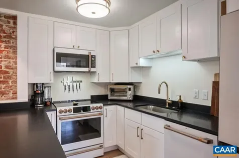 628 Blenheim Avenue Charlottesville VA 22902