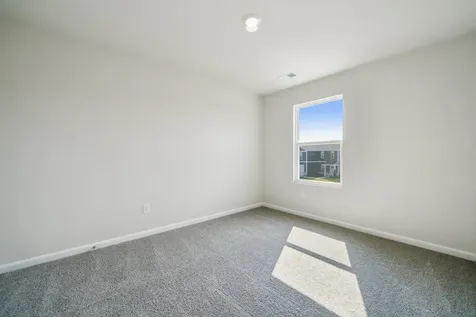 124 Meadow Ridge Way Staunton VA 24401
