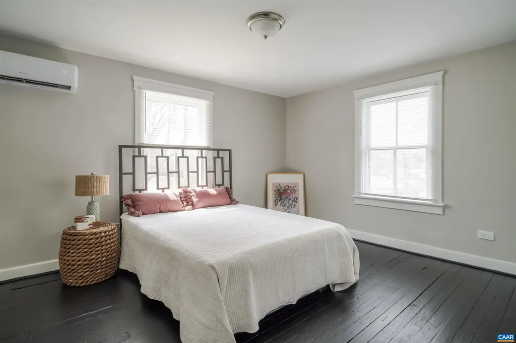 706 Castalia Street Charlottesville VA 22902