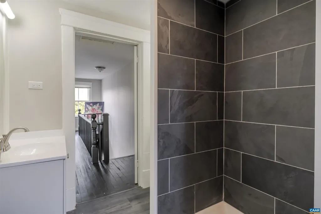 706 Castalia Street Charlottesville VA 22902