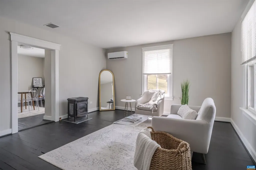 706 Castalia Street Charlottesville VA 22902