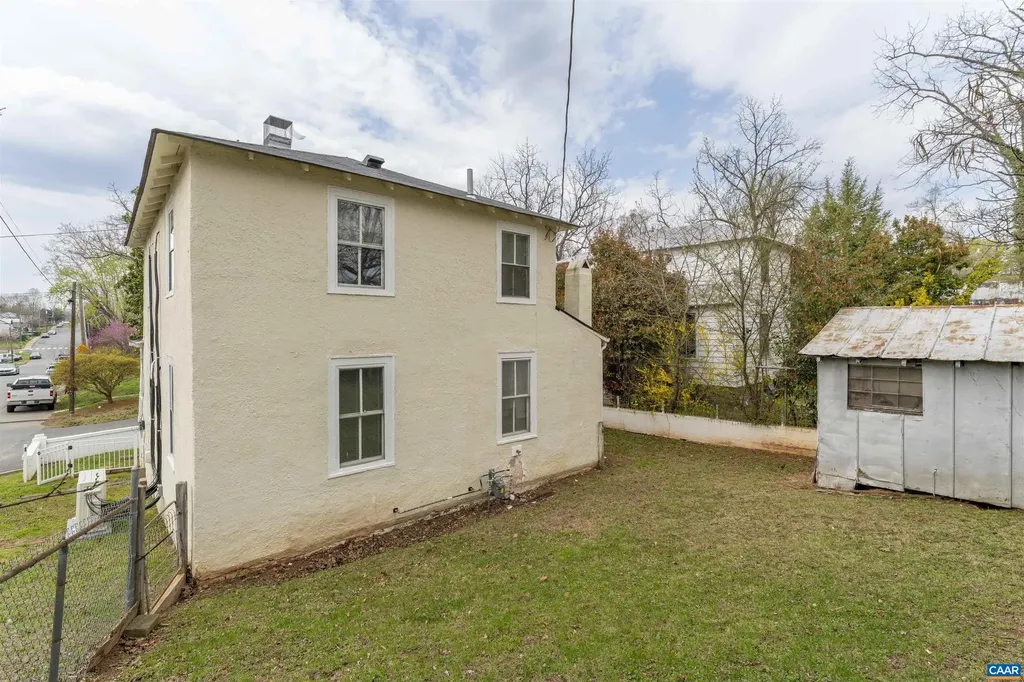 706 Castalia Street Charlottesville VA 22902