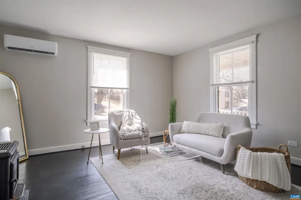 706 Castalia Street Charlottesville VA 22902