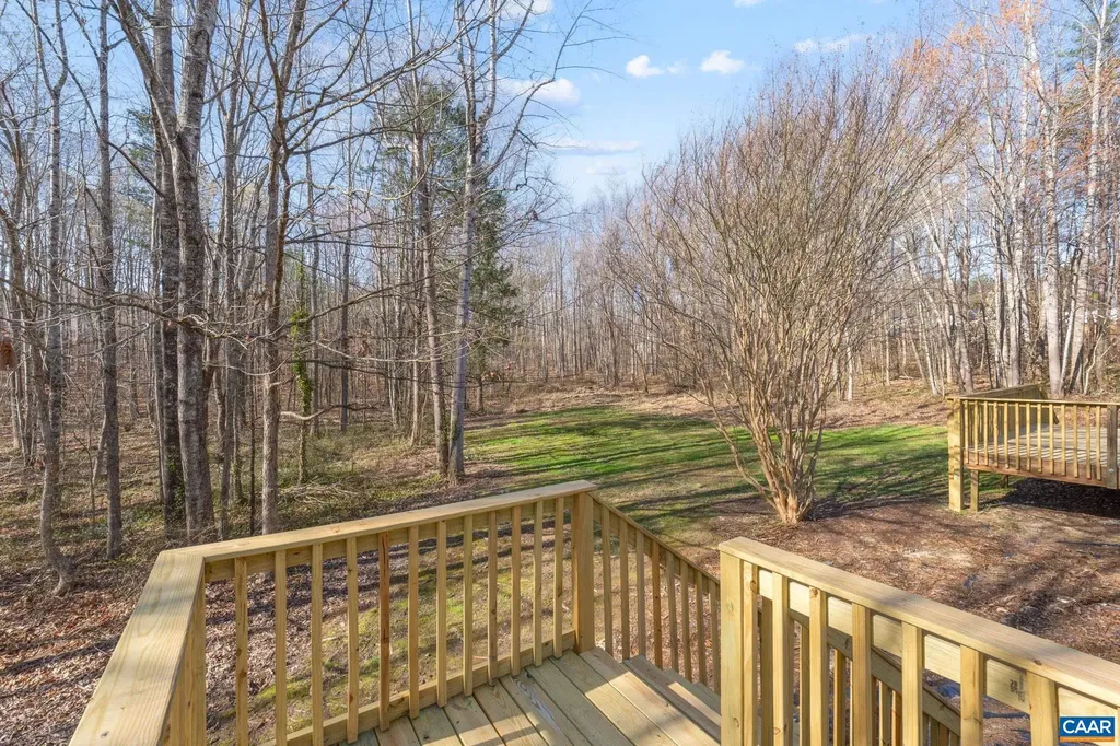 11527 Constitution Route S Scottsville VA 24590