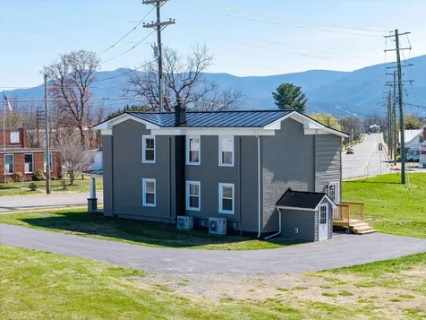 773 Main Street W Stanley VA 22851