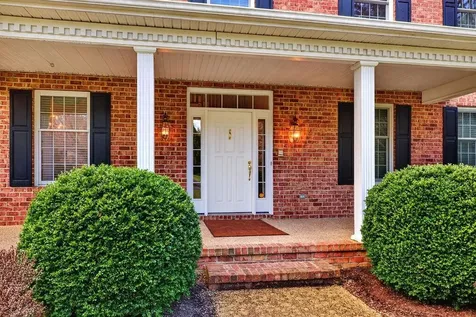 5 Trace Drive Staunton VA 24401