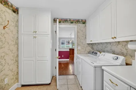 5 Trace Drive Staunton VA 24401