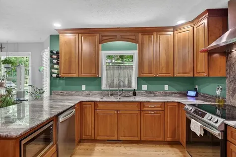 760 Confederacy Drive Penn Laird VA 22846