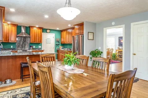 760 Confederacy Drive Penn Laird VA 22846