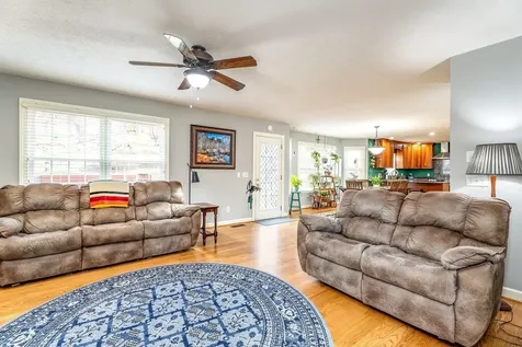 760 Confederacy Drive Penn Laird VA 22846