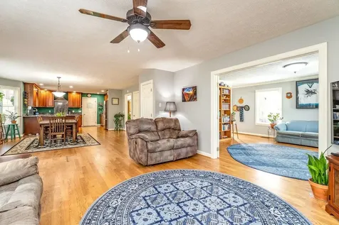 760 Confederacy Drive Penn Laird VA 22846