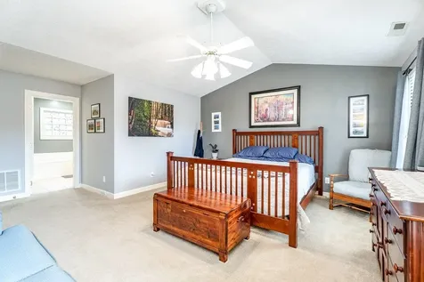 760 Confederacy Drive Penn Laird VA 22846