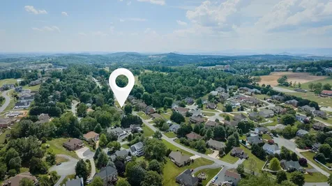 760 Confederacy Drive Penn Laird VA 22846