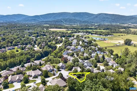 1313 Gate Post Lane Charlottesville VA 22901