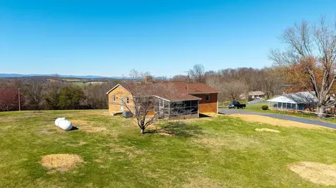 3869 Shutterlee Mill Road Staunton VA 24401