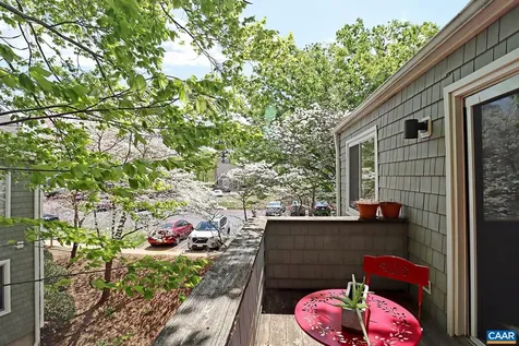 1242 Clifden Greene Charlottesville VA 22901