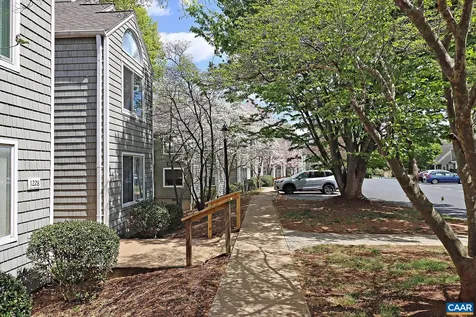 1242 Clifden Greene Charlottesville VA 22901