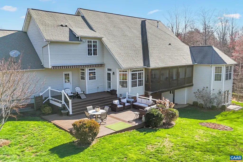 1309 Middle River Road Stanardsville VA 22973