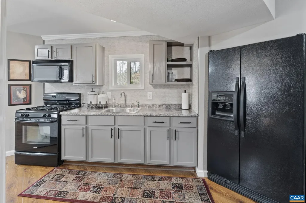 1309 Middle River Road Stanardsville VA 22973