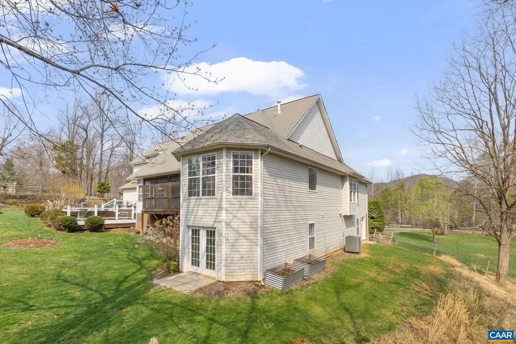 1309 Middle River Road Stanardsville VA 22973