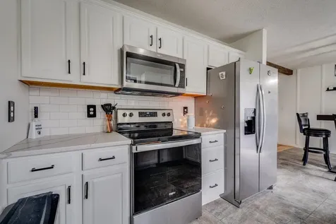 51 Falcon Lane Weyers Cave VA 24486