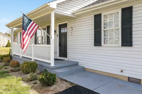 51 Falcon Lane Weyers Cave VA 24486