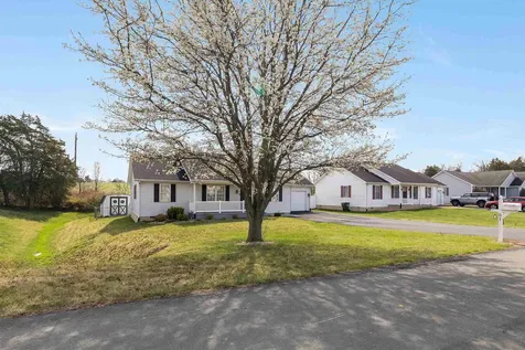 51 Falcon Lane Weyers Cave VA 24486