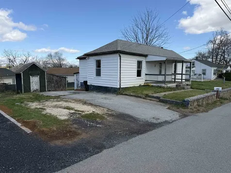 166 Straith Street Staunton VA 24401