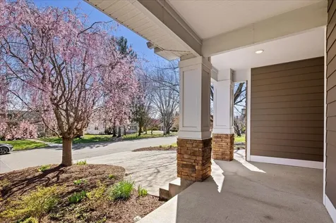 387 Monticello Avenue Harrisonburg VA 22801