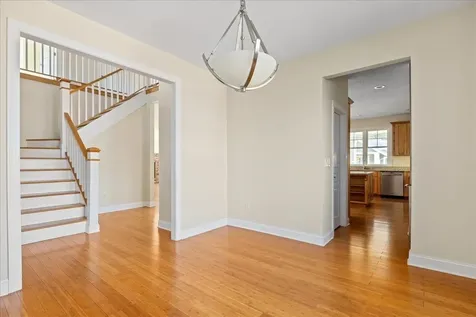 387 Monticello Avenue Harrisonburg VA 22801