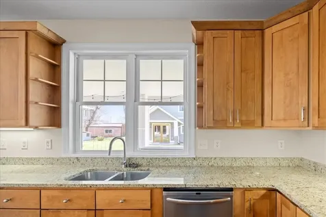387 Monticello Avenue Harrisonburg VA 22801