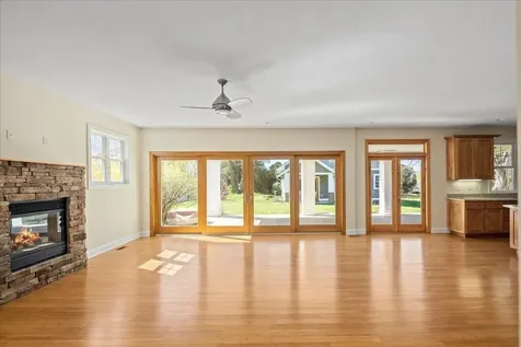 387 Monticello Avenue Harrisonburg VA 22801