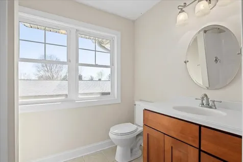 387 Monticello Avenue Harrisonburg VA 22801