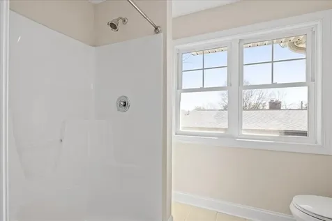 387 Monticello Avenue Harrisonburg VA 22801