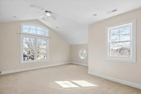 387 Monticello Avenue Harrisonburg VA 22801