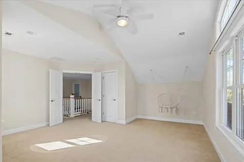 387 Monticello Avenue Harrisonburg VA 22801