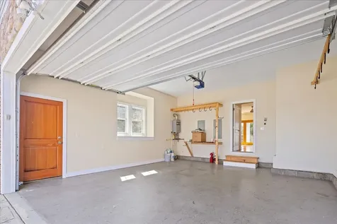 387 Monticello Avenue Harrisonburg VA 22801