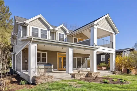387 Monticello Avenue Harrisonburg VA 22801